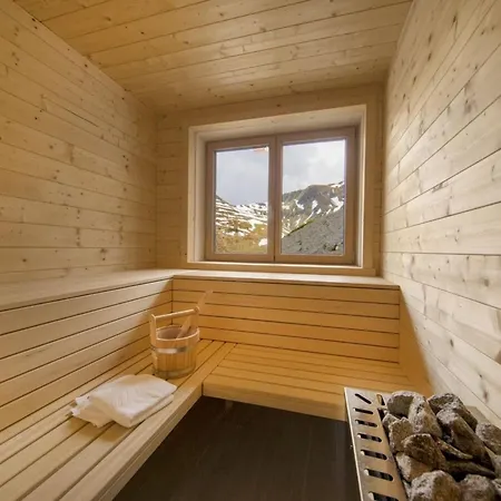 Trattenbach Baerenbadkogel * يوخبرغ